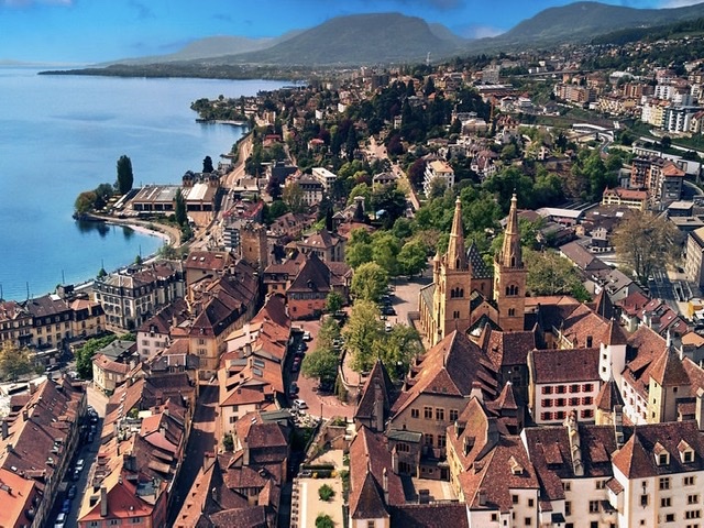 5A948EA6 1C90 4371 8968 B130B41A5A23